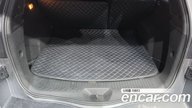 Renault Korea QM6 Diesel 2WD LE 2018 — фото 17