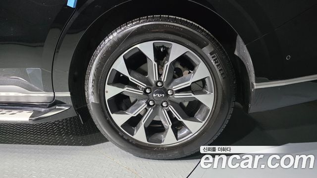 Kia Carnival (IV) Gasoline 9-Seater Hi-Limousine Signature 2023 — фото 21