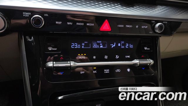 Kia Carnival (IV) Gasoline 9-Seater Hi-Limousine Signature 2023 — фото 29