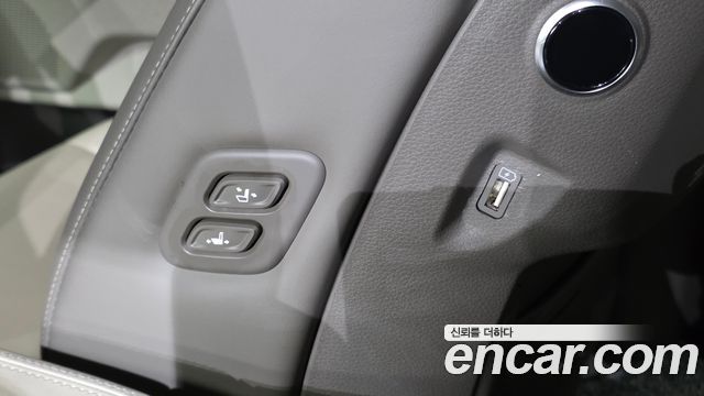 Kia Carnival (IV) Gasoline 9-Seater Hi-Limousine Signature 2023 — фото 34