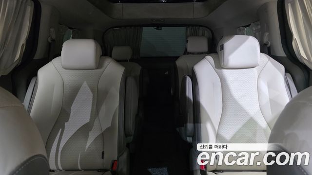Kia Carnival (IV) Gasoline 9-Seater Hi-Limousine Signature 2023 — фото 36