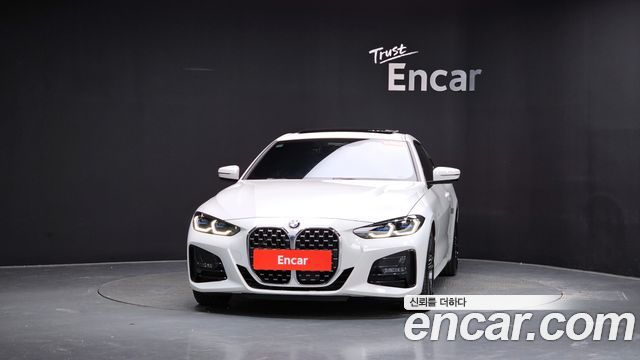 BMW 4 Series (G22) 420i M Sport Performance Coupe 2022 — фото 3