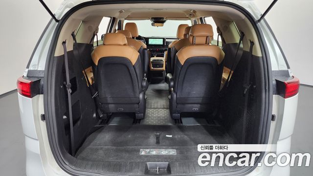 Kia Carnival (IV) Diesel 9-Seater Prestige 2023 — фото 20