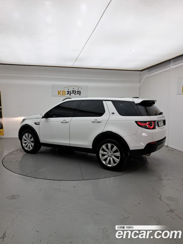 Land Rover Discovery Sport 2.0 TD4 HSE Luxury 2016 — фото 2