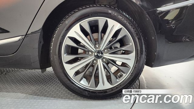 Kia K8 Hybrid Signature 2023 — фото 21