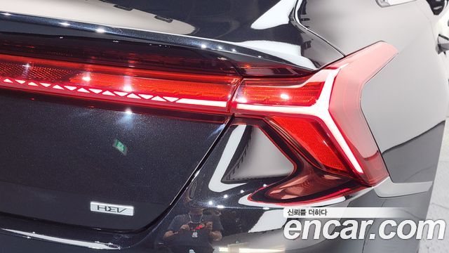 Kia K8 Hybrid Signature 2023 — фото 23