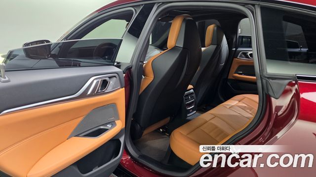 BMW i4 M50 Pro 2023 — фото 26