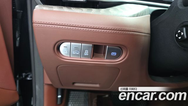 Genesis G90 (RS4) Gasoline 3.5 Turbo AWD 2022 — фото 17
