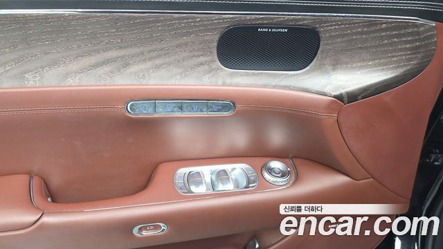 Genesis G90 (RS4) Gasoline 3.5 Turbo AWD 2022 — фото 29