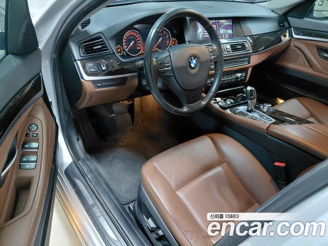 BMW 5 Series (F10) 528i xDrive 2013 — фото 6