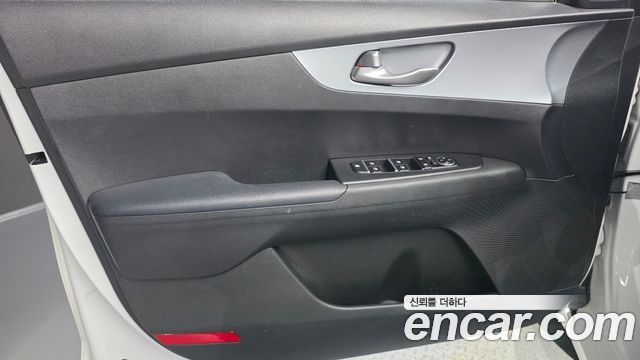 Kia K3 (II) 1.6 Prestige 2022 — фото 24