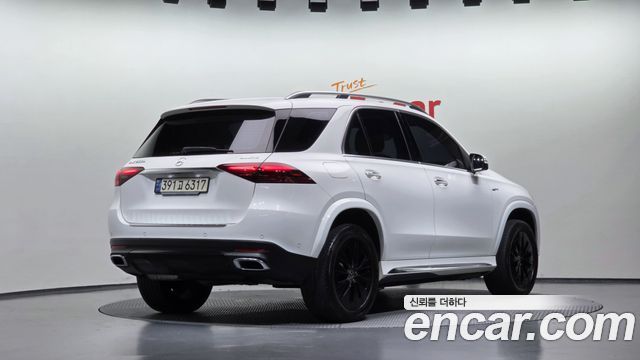 Mercedes-Benz GLE-Class (W167) GLE300d 4MATIC 2023 — фото 2
