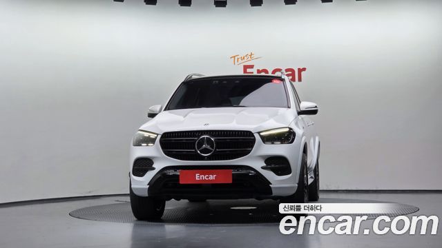 Mercedes-Benz GLE-Class (W167) GLE300d 4MATIC 2023 — фото 3