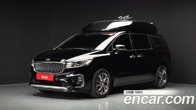 Kia Carnival 9-seater Limousine(Special vehicle) 2020 — фото 1