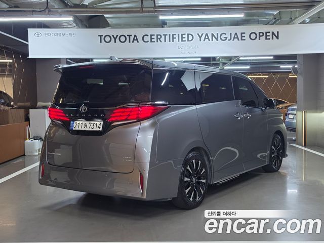Toyota Alphard (IV) 2.5 HEV Executive AWD 2024 — фото 2