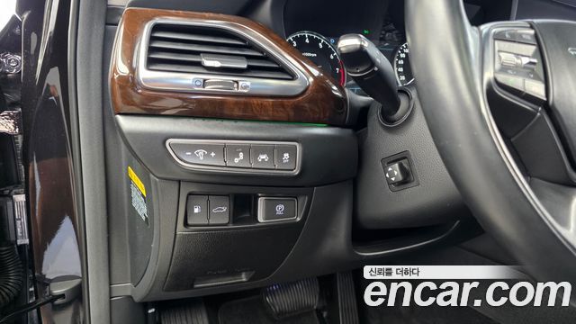 Genesis EQ900 5.0 GDI AWD Prestige 2018 — фото 16