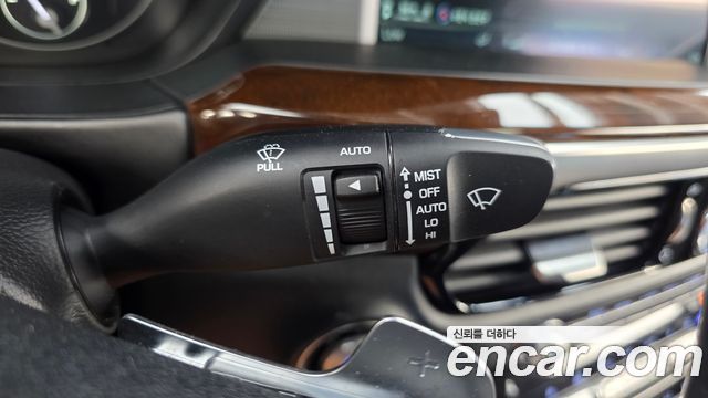 Genesis EQ900 5.0 GDI AWD Prestige 2018 — фото 29