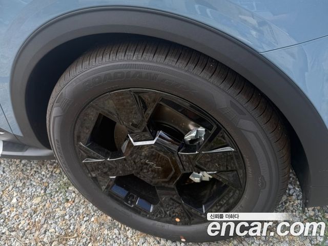 Kia Sportage (V) Gasoline 1.6 Turbo 2WD Signature X Line 2026 — фото 5