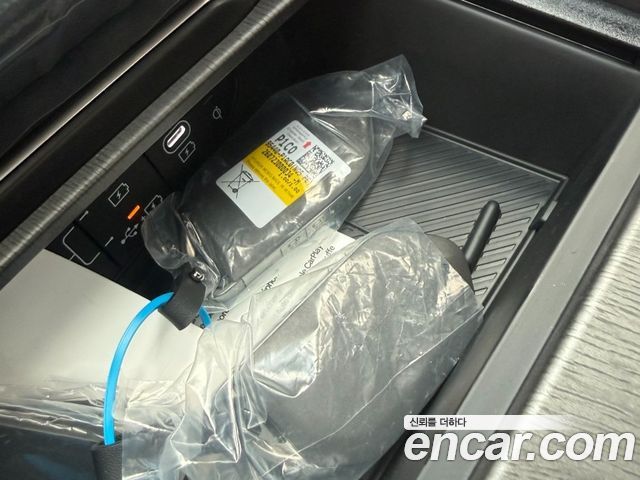 Kia Sportage (V) Gasoline 1.6 Turbo 2WD Signature X Line 2026 — фото 15