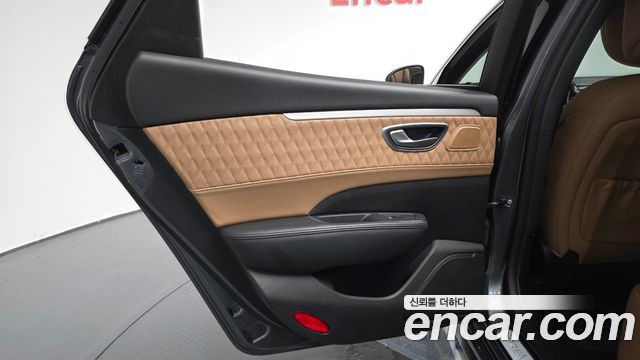 Renault Korea SM6 1.8 TCe Premiere 2022 — фото 25