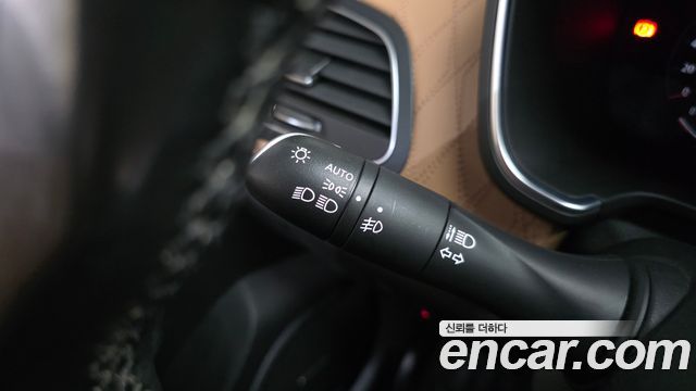 Renault Korea SM6 1.8 TCe Premiere 2022 — фото 35