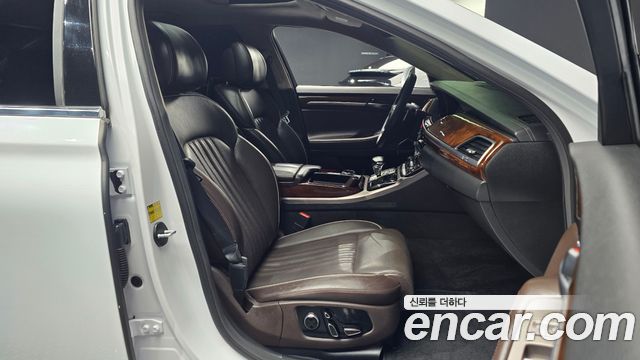 Genesis EQ900 3.3 T-GDI AWD Prestige 2016 — фото 10