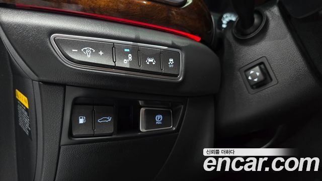 Genesis EQ900 3.3 T-GDI AWD Prestige 2016 — фото 14