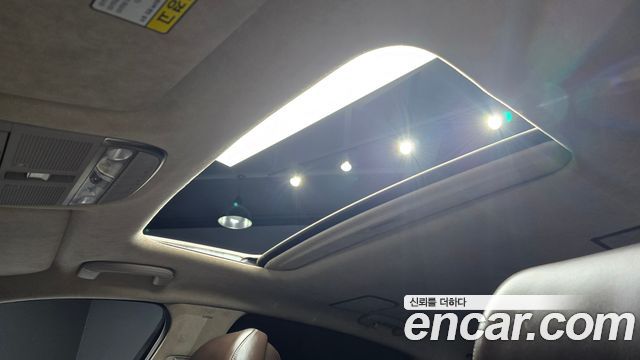 Genesis EQ900 3.3 T-GDI AWD Prestige 2016 — фото 17