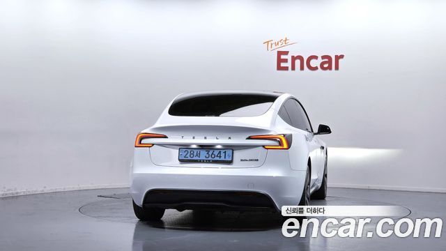 Tesla Model 3 Long Range AWD 2024 — фото 4