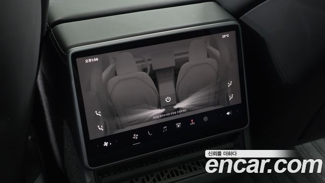 Tesla Model 3 Long Range AWD 2024 — фото 31