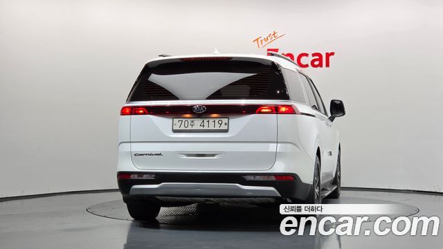 Kia Carnival (IV) Diesel 11-Seater Prestige 2021 — фото 4