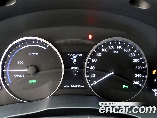 Lexus ES300h Supreme XV60 2015 — фото 9