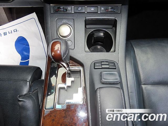 Lexus ES300h Supreme XV60 2015 — фото 10