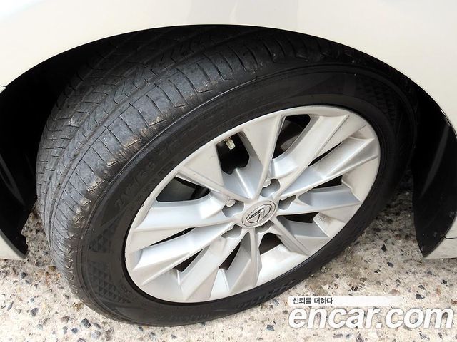 Lexus ES300h Supreme XV60 2015 — фото 24
