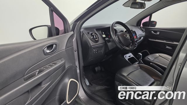 Renault Korea QM3 LE 2019 — фото 10