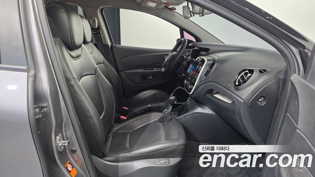 Renault Korea QM3 LE 2019 — фото 11