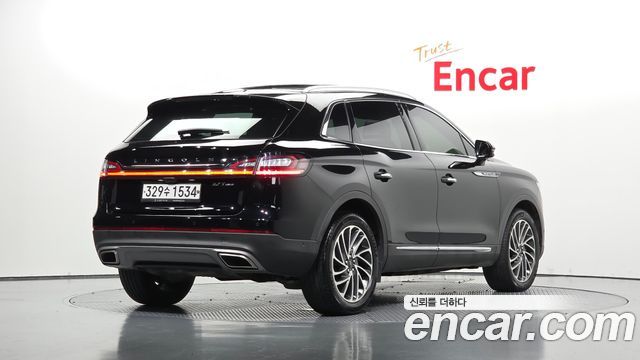 Lincoln Nautilus (I) 2.7 Reserve AWD 2020 — фото 2