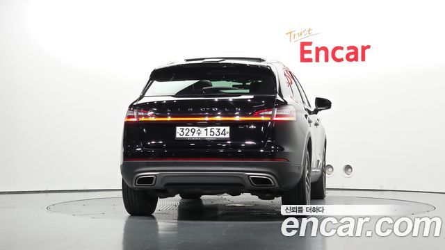 Lincoln Nautilus (I) 2.7 Reserve AWD 2020 — фото 4