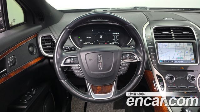 Lincoln Nautilus (I) 2.7 Reserve AWD 2020 — фото 13