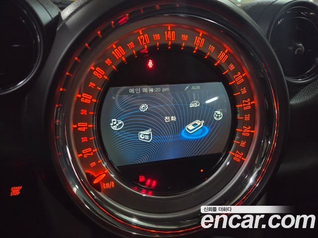 MINI Cooper D Countryman Standard 1st 2014 — фото 17
