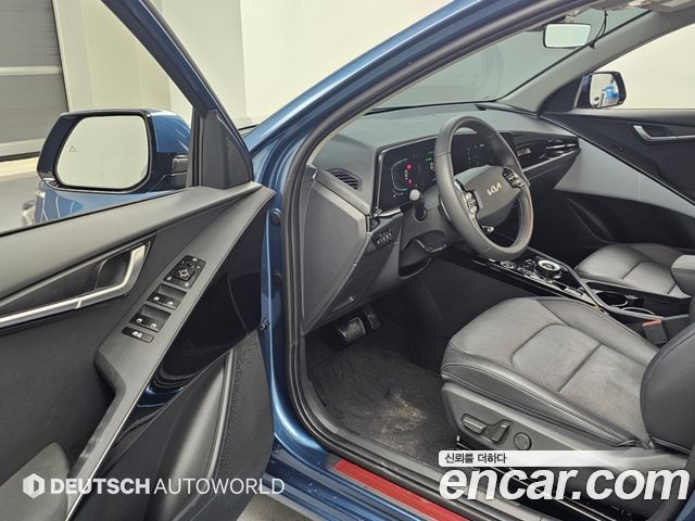 Kia Niro Prestige 2026 — фото 15