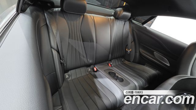 Mercedes-Benz E-Class (W213) E450 4MATIC Coupe 2021 — фото 26