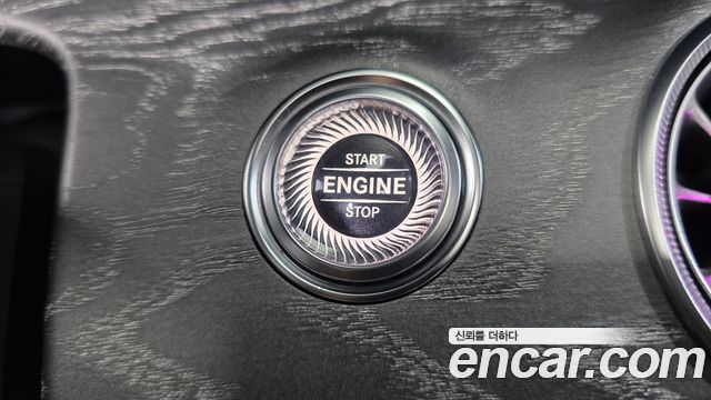 Mercedes-Benz E-Class (W213) E450 4MATIC Coupe 2021 — фото 28