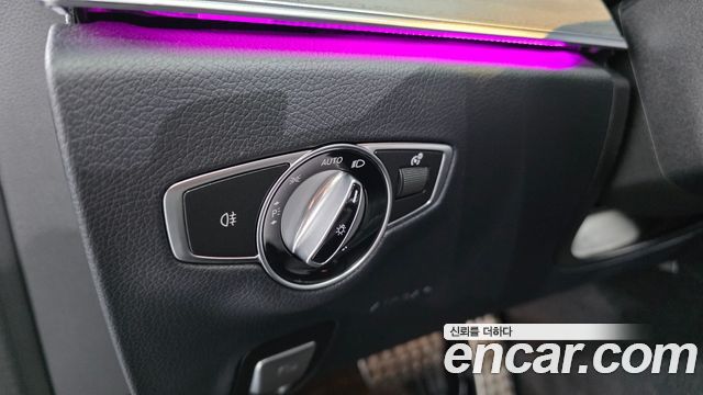 Mercedes-Benz E-Class (W213) E450 4MATIC Coupe 2021 — фото 31
