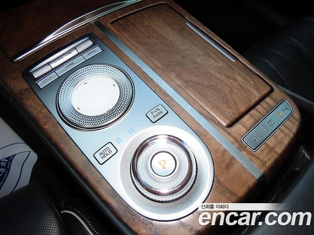 Genesis Electrified G80 (RG3) e-AWD 2022 — фото 9