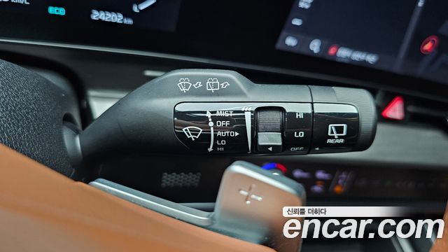 Kia Sportage Hybrid (V) Signature 2WD 2024 — фото 28