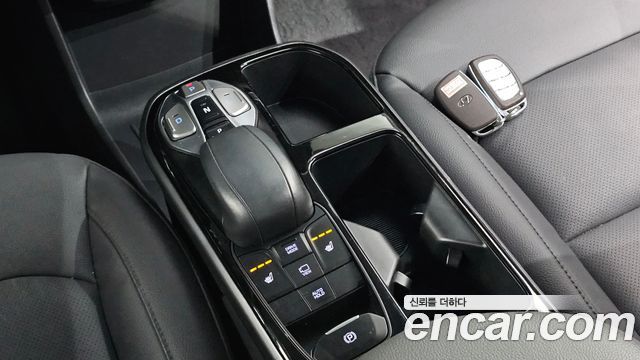 Hyundai Ioniq Electric N 2020 — фото 9