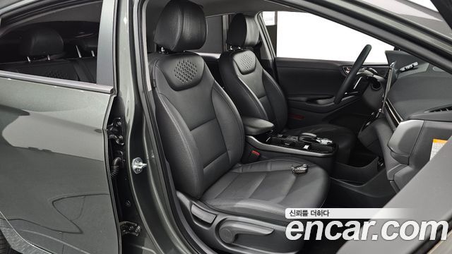 Hyundai Ioniq Electric N 2020 — фото 11