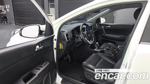 Kia Sportage The Bold Diesel 1.6 2WD Prestige 2019 — фото 10