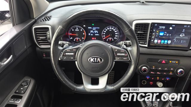 Kia Sportage The Bold Diesel 1.6 2WD Prestige 2019 — фото 13